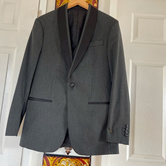 JF J.Ferrar Mens Classic Fit Tuxedo Jacket - Picture 8 of 8